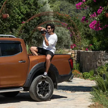 מלון Lusso Glamping *